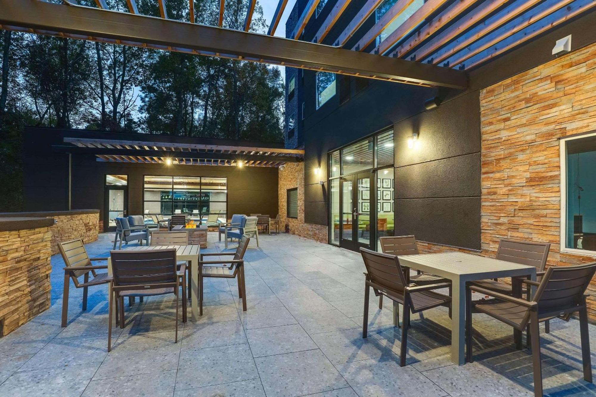 Country Inn & Suites By Radisson, Cumming Near Northside Hospital Forsyth Exteriér fotografie